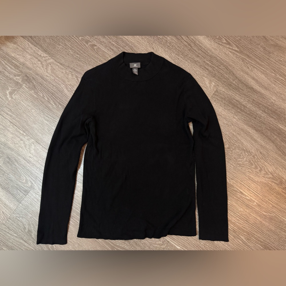 H&M Ribbed Black Slim-Fit Sweater